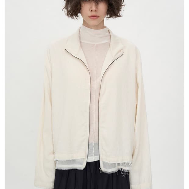 인사일런스우먼 내츄럴 슈렁큰 점퍼