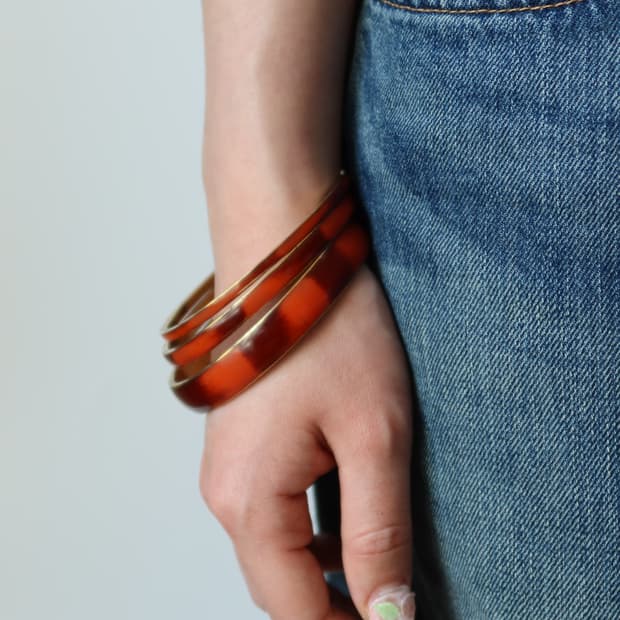 deep red stripe bangle set