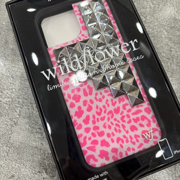 (새상품)와일드플라워 아이폰 케이스 아이폰15 wildflower