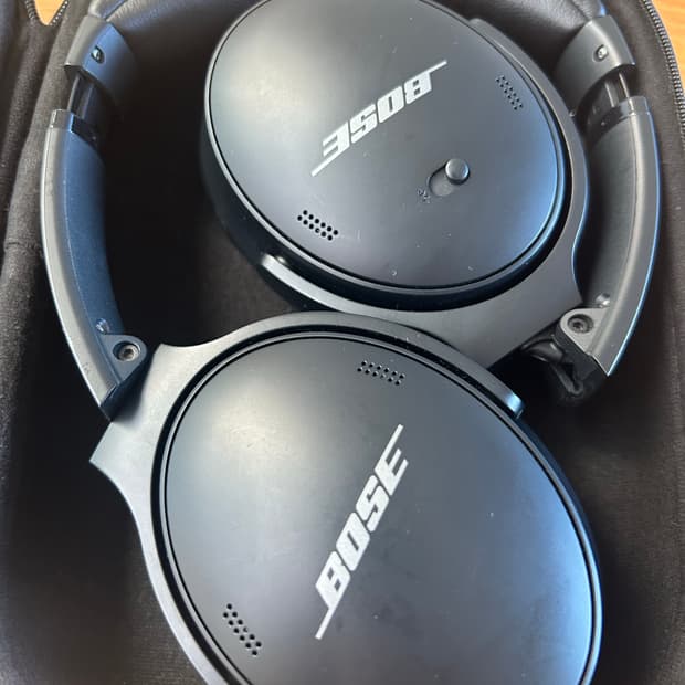 bose qc45 헤드폰