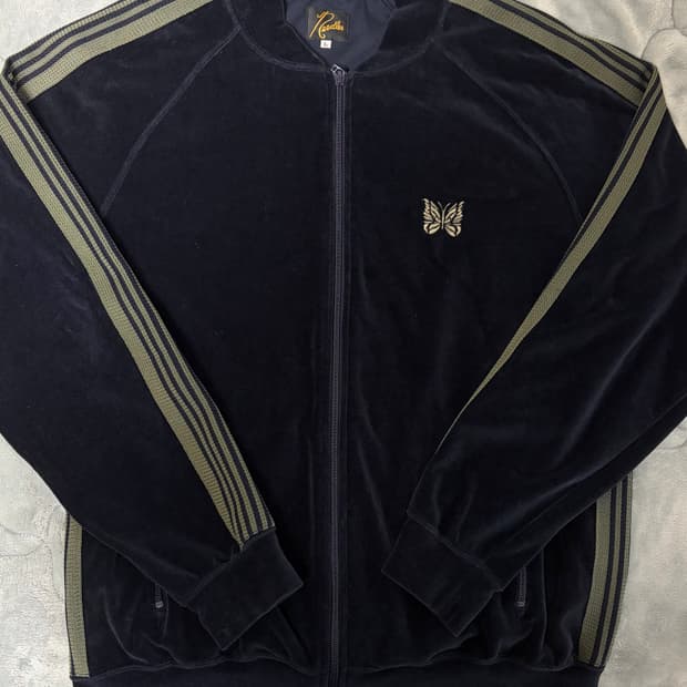 니들스 벨루어 트랙자켓 네이비