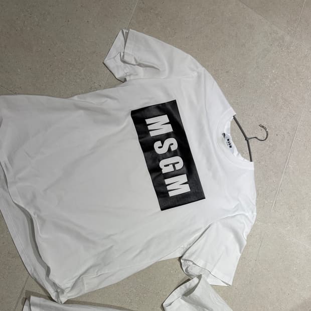 이태리 MSGM 반팔 티셔츠 두장 일괄판매 L 라지