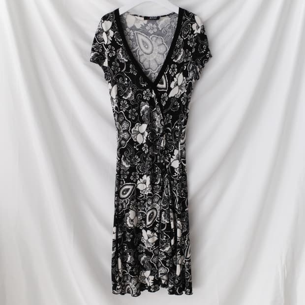 flower frill one-piece