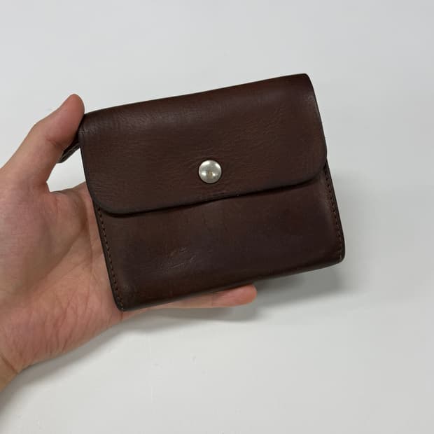 MHL tough leather wallet