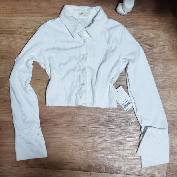 코듀로이 긴팔 크롭 셔츠s 화이트