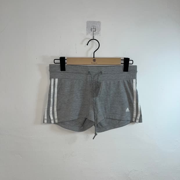 아디다스 쇼츠