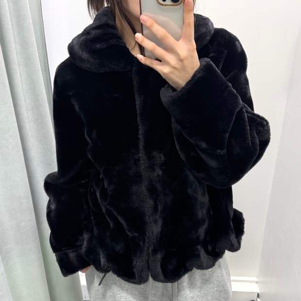 블랙 에코밍크 퍼자켓