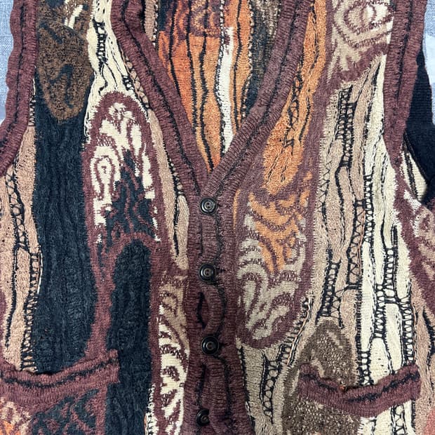 [coogi] 에스닉 케이블 니트 조끼