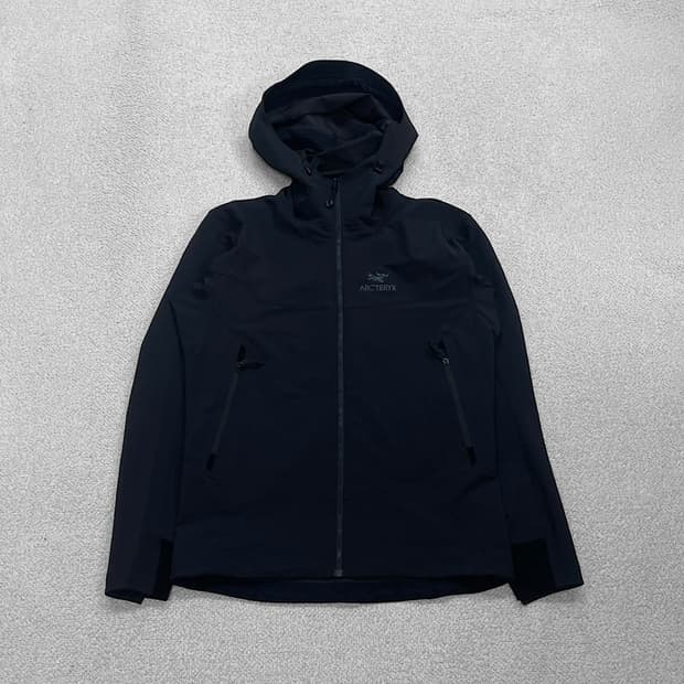아크테릭스 감마LT 후드 바람막이 자켓 블랙