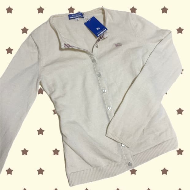 버버리 블루라벨 기마로고 노바체크 로즈골드 크림 니트 가디건 38사이즈