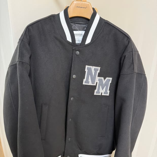 노매뉴얼 TAYLOR VARSITY JACKET - BLACK