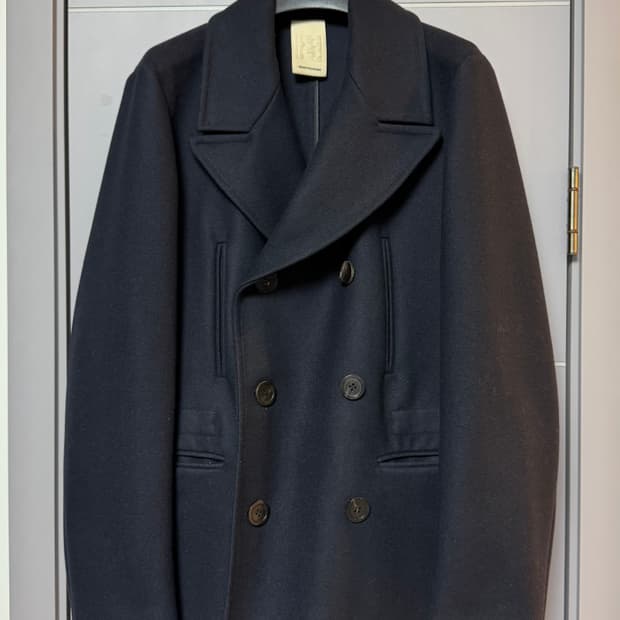 우영미 네이비 코트
