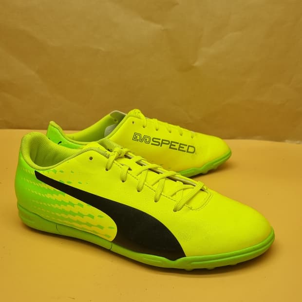 푸마 에보스피드 풋살화250