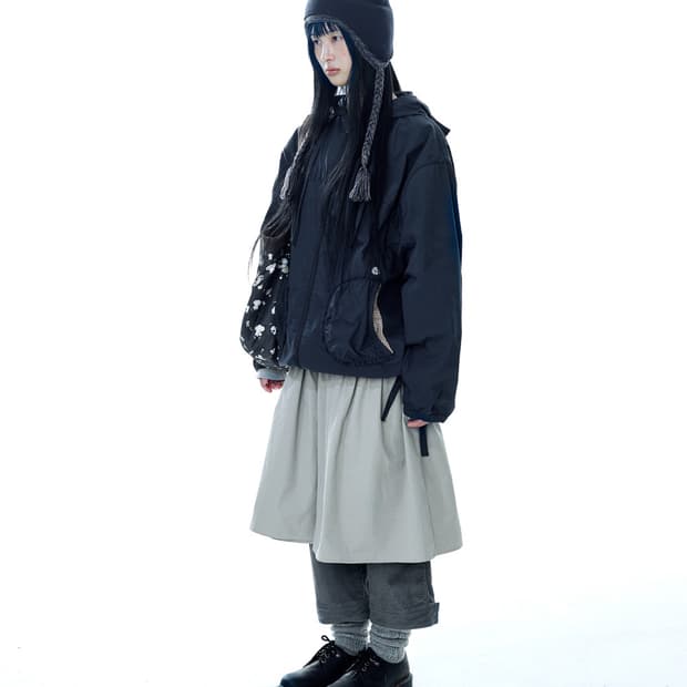 Coyseio check wrinkles wind breaker