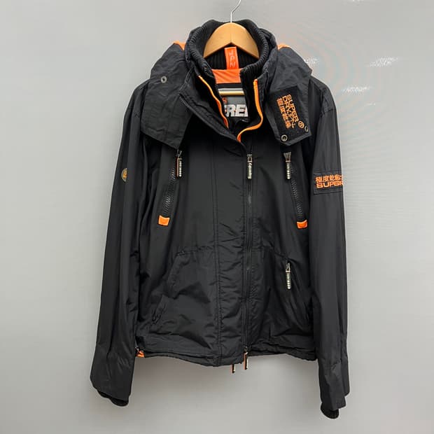 슈퍼드라이 윈드 어태커 바람막이 자켓