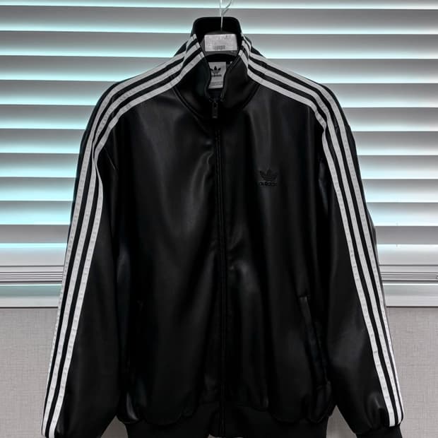 아디다스 3S 루즈 파이어버드 레더 자켓 새상품급
