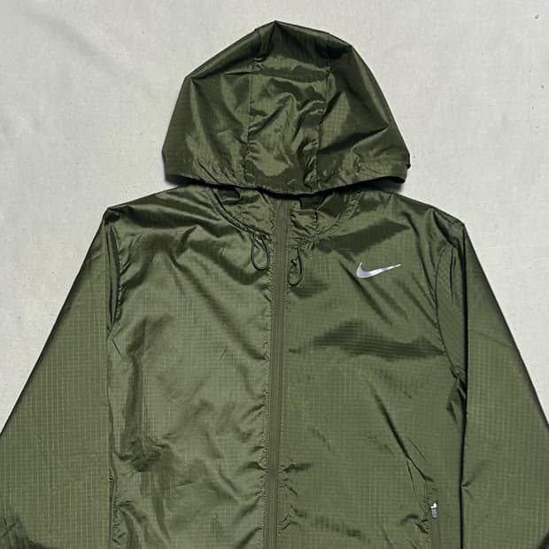 S 나이키 그린 러닝 바람막이
