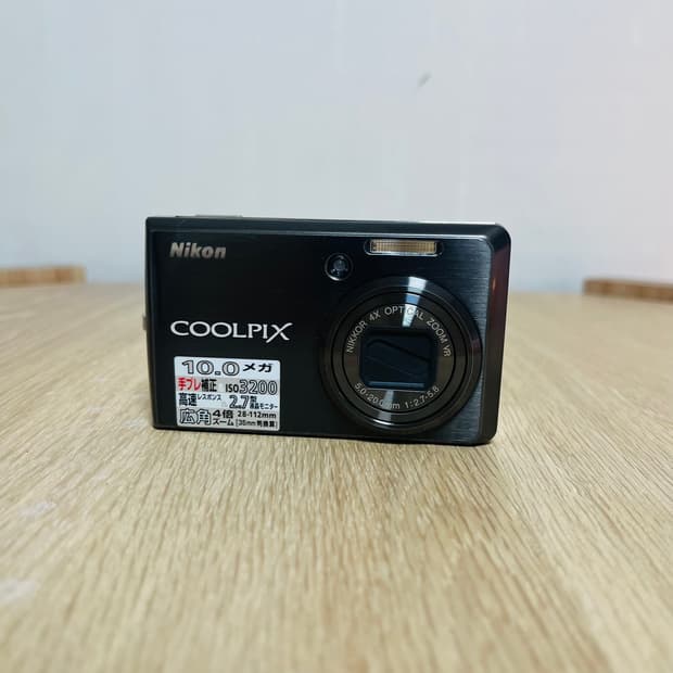 니콘 쿨픽스 s600 빈티지 디카