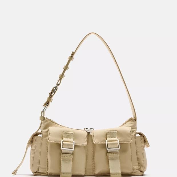 자라 zara 포켓 숄더백(베이지) 새상품