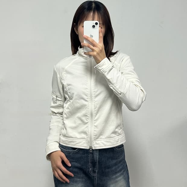 나이키 스우시 로고 지퍼 디테일 트랙 자켓 화이트