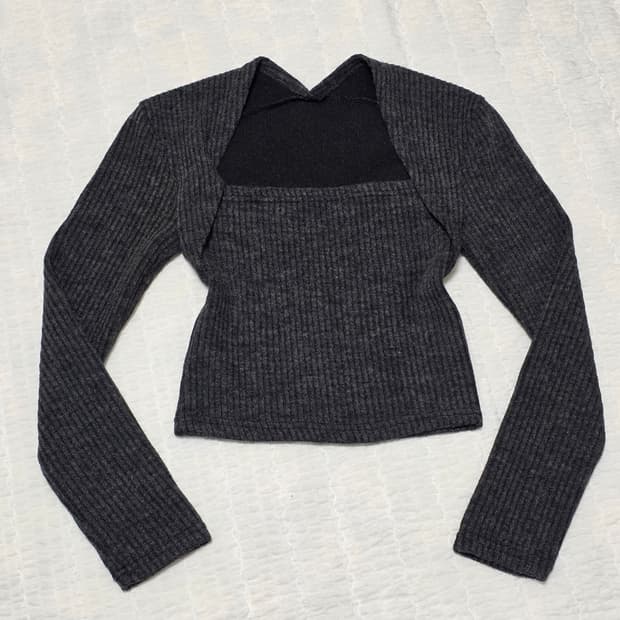빈티지) y2k 골지 니트 승모근 커버 숄더 레이어드 긴팔티셔츠