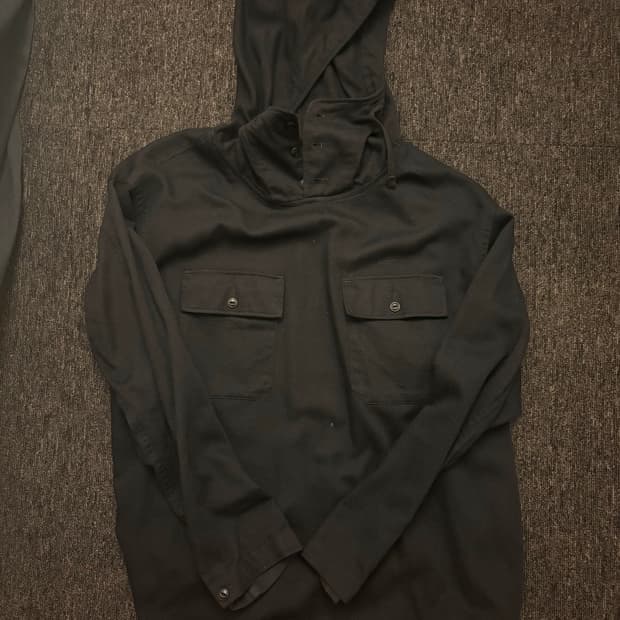 엔지니어드 가먼츠 후드 M