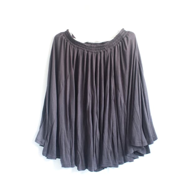 Grayish-deep purple banding skirt