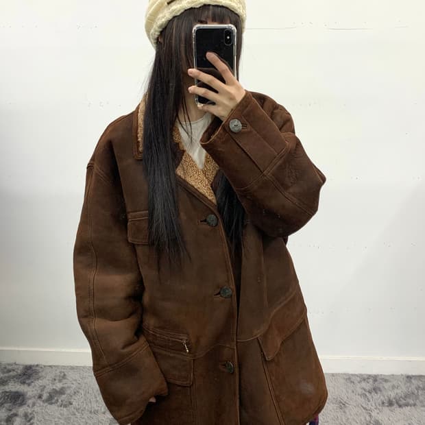 진도 양가죽 모즈 코트