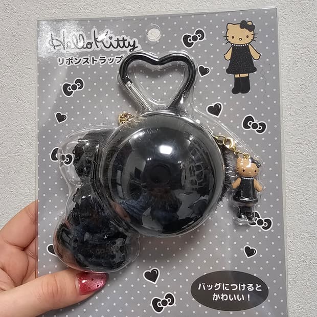 일본정품 롱다리 헬로키티 리본 키링 태닝 블랙