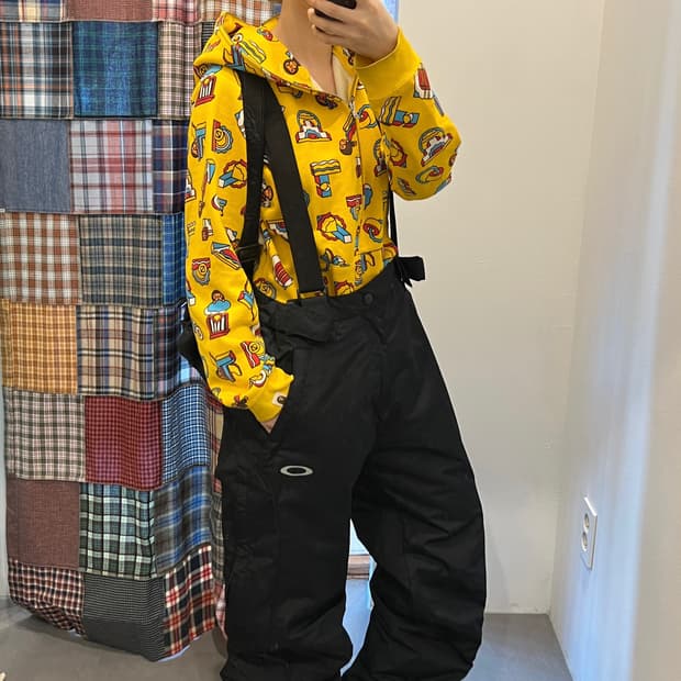 오클리 블랙 패딩 멜빵바지