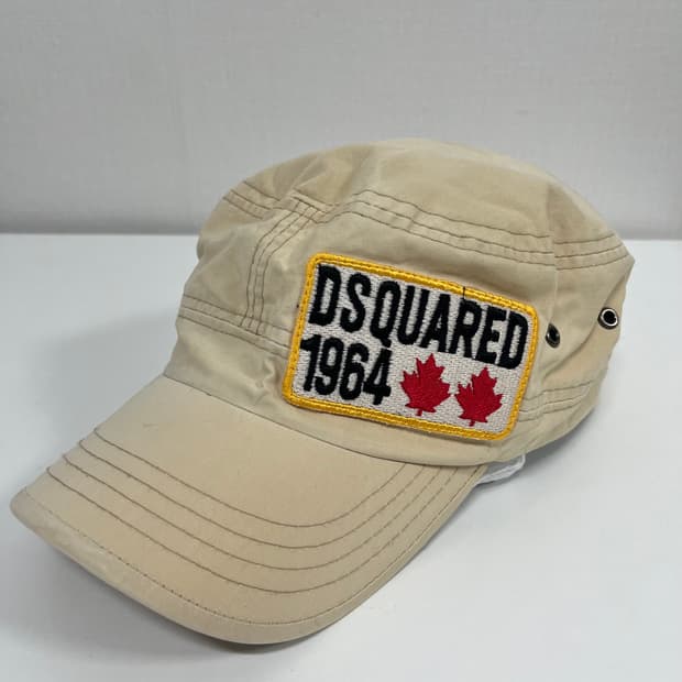 디스퀘어드 볼캡