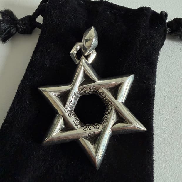 크롬하츠 데이비드 스타 라지 펜던트 (새상품)