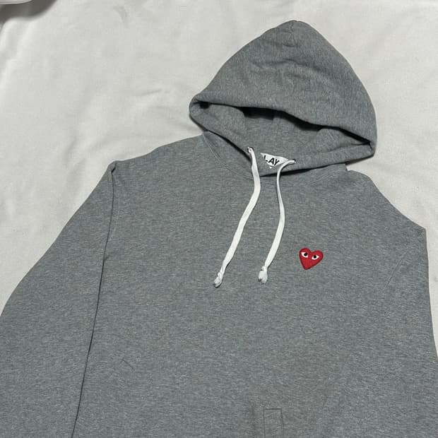 XL 꼼데가르송 레드와펜 그레이 후드티