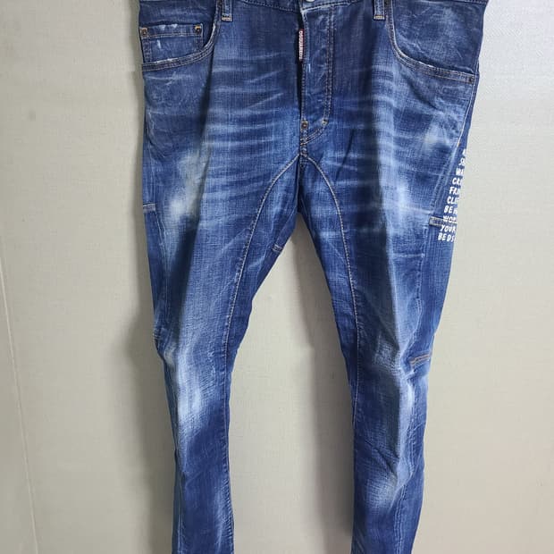 디스퀘어드 레터링 워싱 바이커 진 50