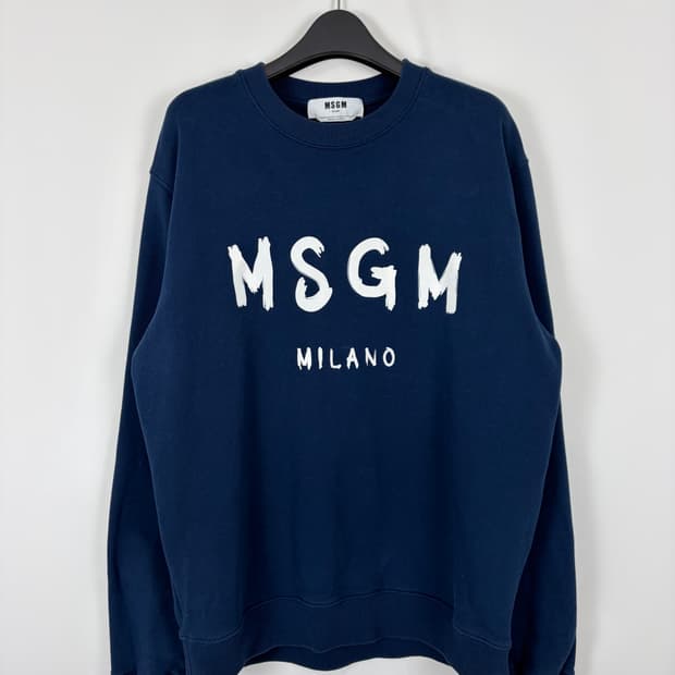 a105) MSGM 브러쉬드 로고 맨투맨
