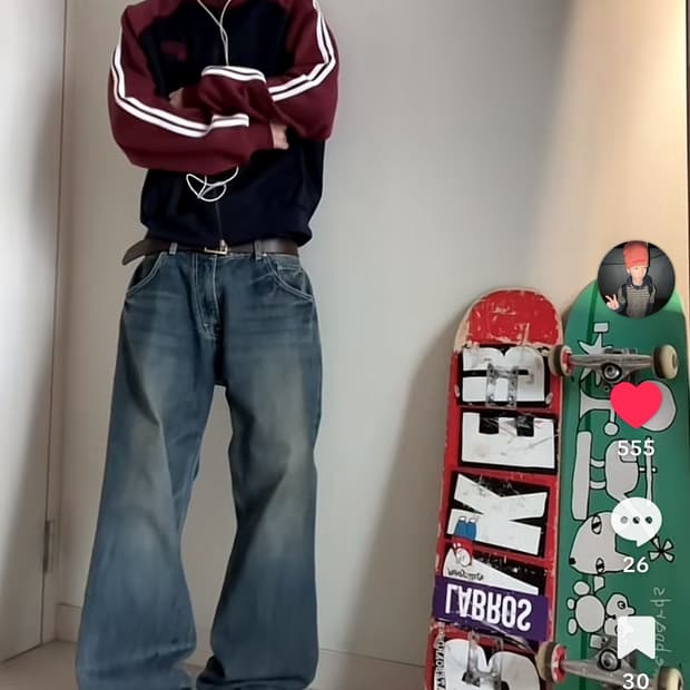 리바이스 569 이 색 삽니다