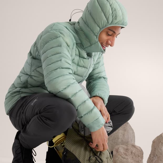 아크테릭스 세륨 후디 스톤 그린 M 사이즈