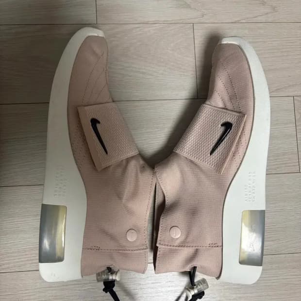 나이키 에어 피어오브갓 모카신 240mm