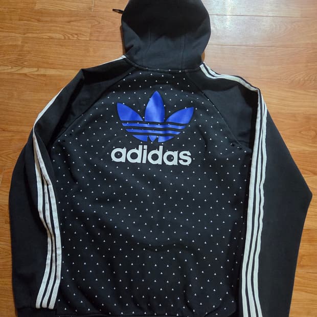 극희소 아디다스X퍼렐윌리엄스 후드집업