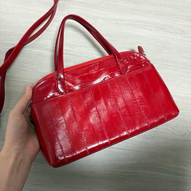 샵책갈피 eel skin hand bag