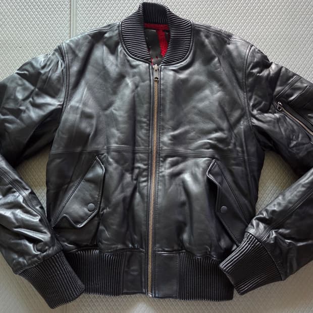 (L) Vlone 17fw Sheepskin Leather bomber