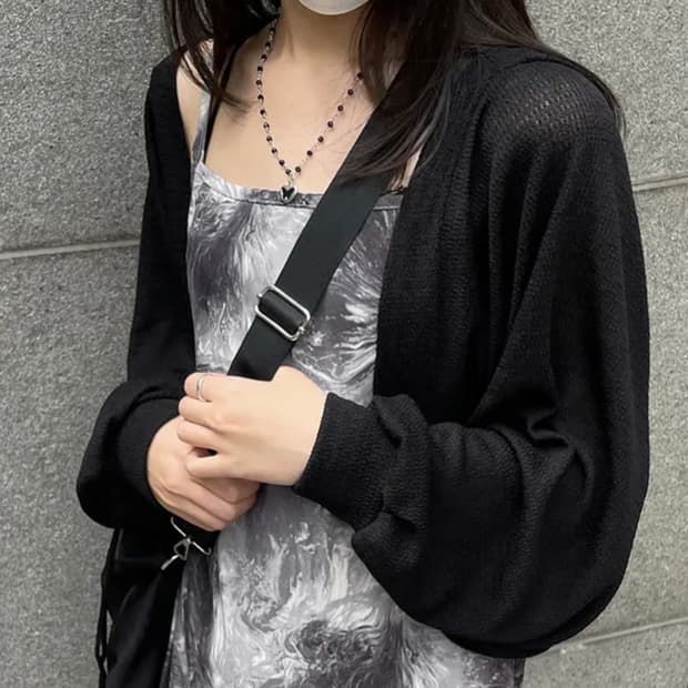 애니원모어 여름 린넨 볼레로 가디건 블랙