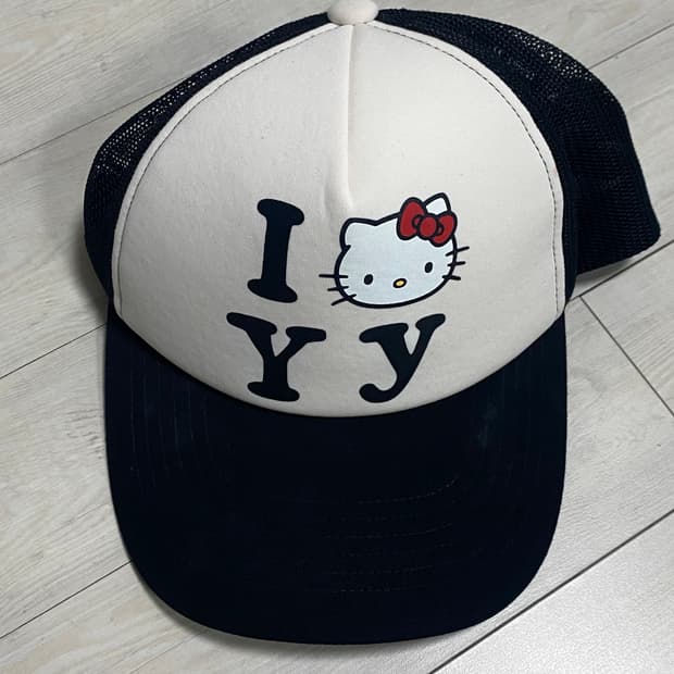 오픈와이와이 키티 캡