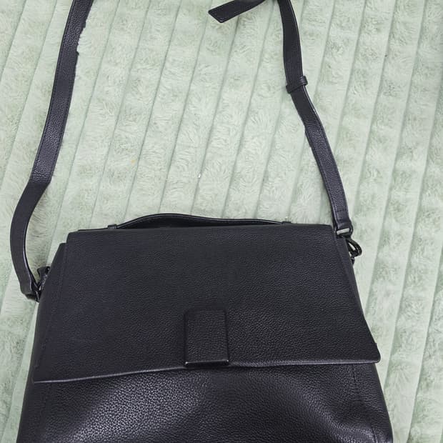 쿠론 슈에뜨 토트겸 솔더백