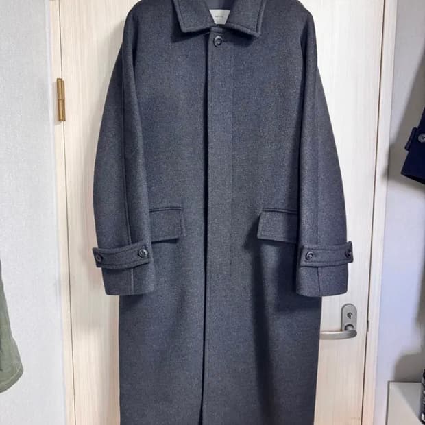 비긴202 프렌치 슬리브 발마칸 코트 차콜 2사이즈 판매