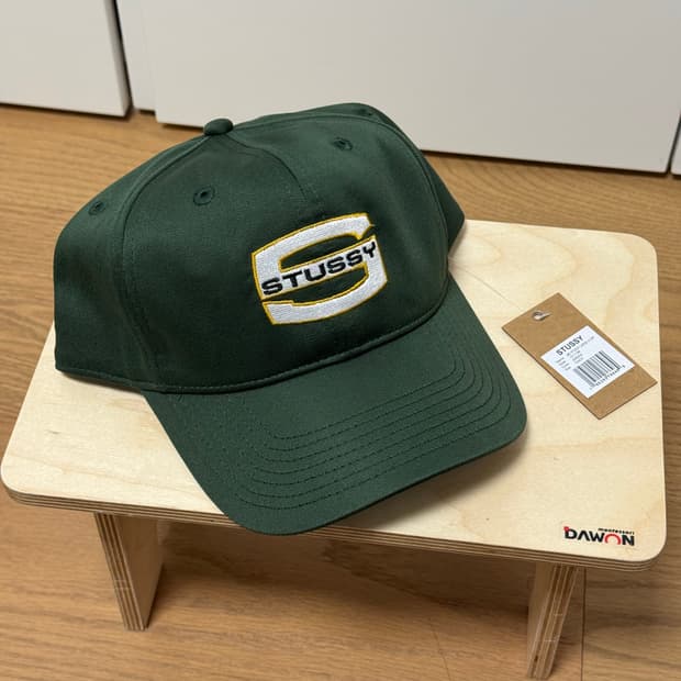 스투시 미드 뎁스 라지 S 스냅백 그린