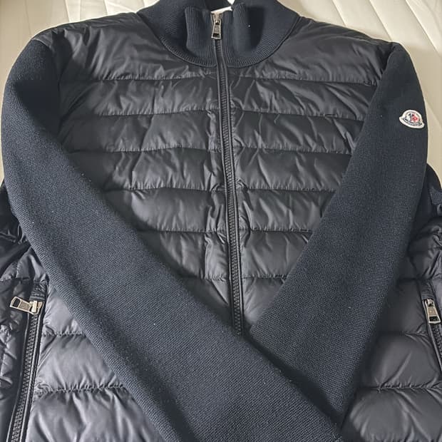 몽클레어 니트패딩 블랙 