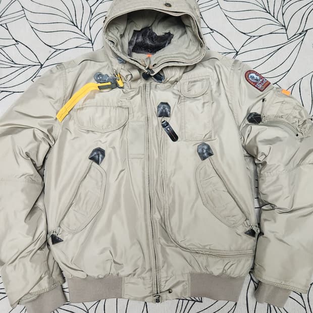 파라점퍼스 고비 마스터피스 라이트그레이 L 105