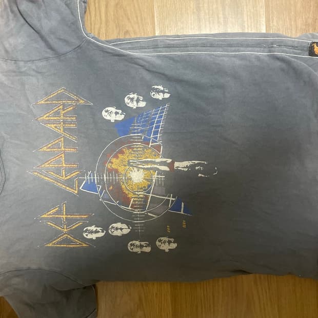 데프레파드 밴드티셔츠 ( def leppard band tee )
