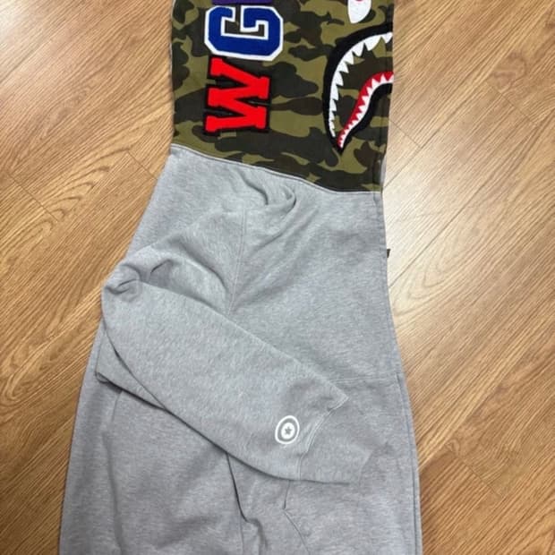 베이프 후드집업